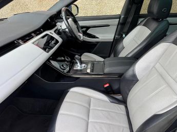LAND ROVER RANGE ROVER EVOQUE 2.0 D180 First Edition Auto 4WD Euro 6 (s/s) 5dr