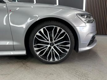 AUDI A6 AVANT 2.0 TDI ultra Black Edition S Tronic Euro 6 (s/s) 5dr