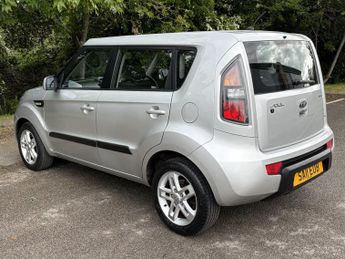 KIA SOUL 1.6 CRDi 2