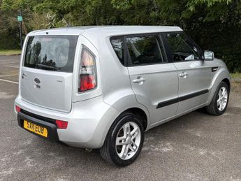 KIA SOUL 1.6 CRDi 2
