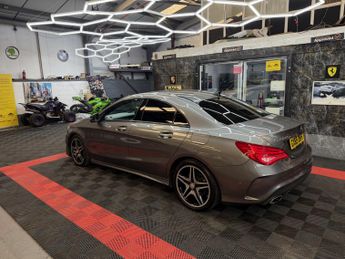 MERCEDES-BENZ CLA 2.1 CLA220d AMG Sport