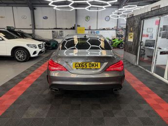MERCEDES-BENZ CLA 2.1 CLA220d AMG Sport