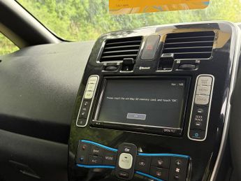 NISSAN LEAF 30kWh Acenta