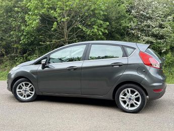 FORD FIESTA 1.0 T EcoBoost Zetec
