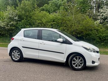 Toyota Yaris 1.3 Dual VVT-i TR