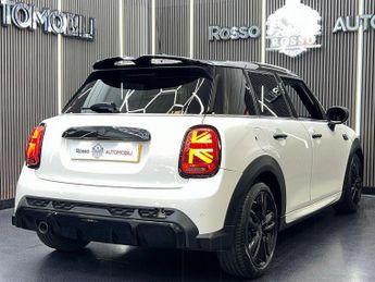 MINI HATCH 1.5 Cooper Sport Steptronic Euro 6 (s/s) 5dr