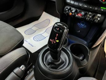MINI HATCH 1.5 Cooper Sport Steptronic Euro 6 (s/s) 5dr