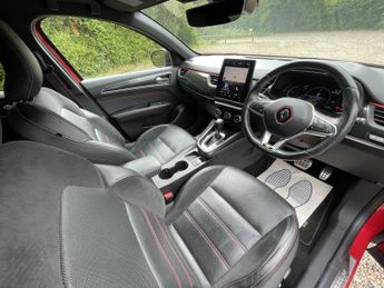 RENAULT ARKANA 1.6 R.S. Line E-TECH Hybrid 145 Auto