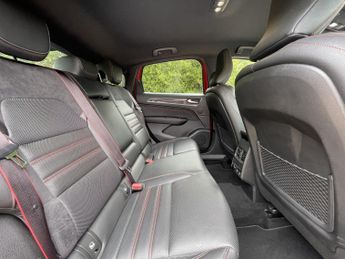 RENAULT ARKANA 1.6 R.S. Line E-TECH Hybrid 145 Auto