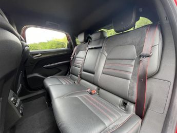 RENAULT ARKANA 1.6 R.S. Line E-TECH Hybrid 145 Auto