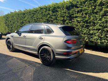 BENTLEY BENTAYGA 4.0 V8 MULLINER 7 SEATS