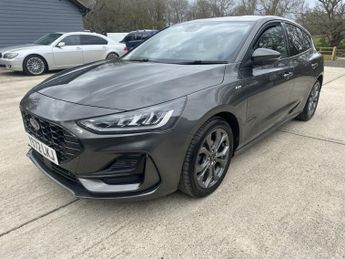 Ford Focus 1.0 Focus ST-Line 5 door 1.0L EcoBoost 125PS FWD 6 Speed Manual
