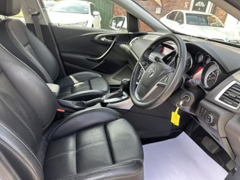 VAUXHALL ASTRA 1.6 16v Elite