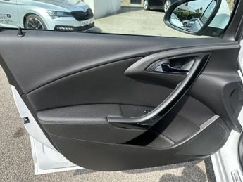 VAUXHALL ASTRA 1.6 16v Elite