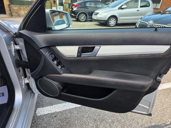 MERCEDES-BENZ C CLASS 1.6 C180 AMG Sport Plus