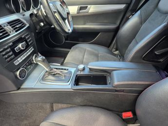 MERCEDES-BENZ C CLASS 1.6 C180 AMG Sport Plus