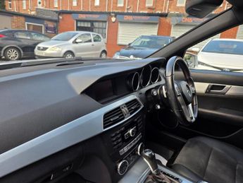 MERCEDES-BENZ C CLASS 1.6 C180 AMG Sport Plus