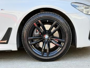 BMW 7 SERIES 3.0 730d M Sport Saloon