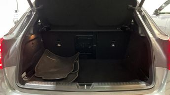 MERCEDES-BENZ GLA 2.1 GLA220d AMG Line