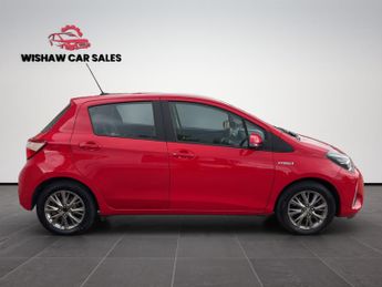 TOYOTA YARIS 1.5 VVT-h Icon Tech