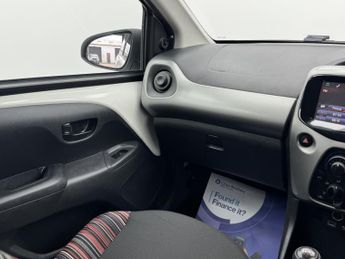CITROEN C1 1.2 PureTech Feel