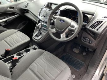 FORD TOURNEO CONNECT 1.6 EcoBoost Titanium