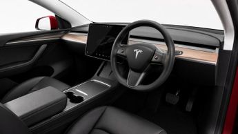 TESLA MODEL Y (Dual Motor) Long Range