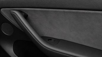TESLA MODEL Y (Dual Motor) Long Range