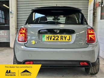 MINI ELECTRIC HATCH Cooper SE 32.6kWh Level 2 Auto 3dr