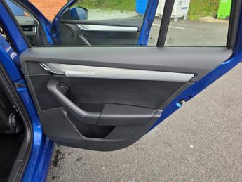 SKODA OCTAVIA 1.6 TDI SE L