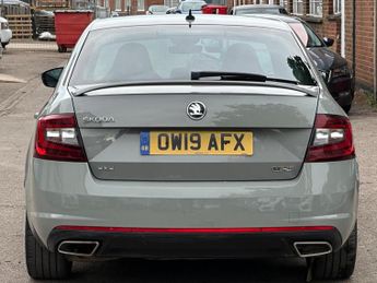 SKODA OCTAVIA 2.0 TDI vRS DSG 4WD Euro 6 (s/s) 5dr