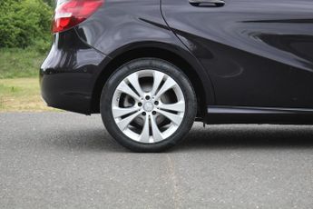 MERCEDES-BENZ B CLASS 2.1 B200d Sport