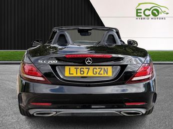 MERCEDES-BENZ SLC 2.0 SLC200 AMG Line