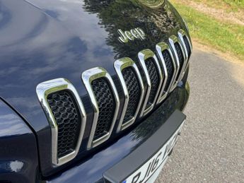 JEEP CHEROKEE 2.2 Cherokee 2.2 Mjii 200hp Limited 4wd 9 Spd Auto