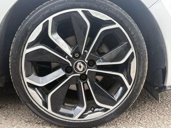 RENAULT CLIO 1.5 Dynamique S Nav dCi 90