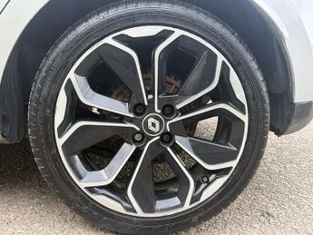 RENAULT CLIO 1.5 Dynamique S Nav dCi 90