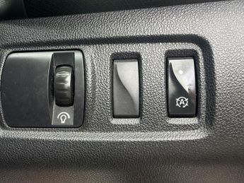 RENAULT CLIO 1.5 Dynamique S Nav dCi 90