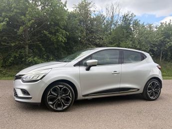 RENAULT CLIO 1.5 Dynamique S Nav dCi 90