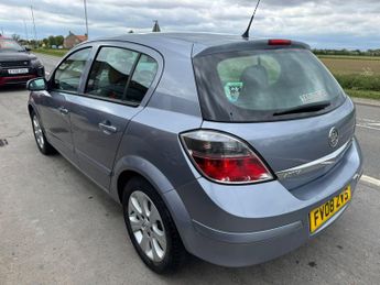 VAUXHALL ASTRA 1.6 VVT 16v Breeze