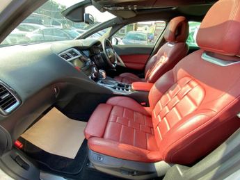 CITROEN DS5 1.6 THP EXCLUSIVE MPV AUTO
