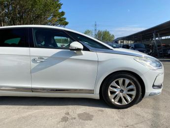 CITROEN DS5 1.6 THP EXCLUSIVE MPV AUTO