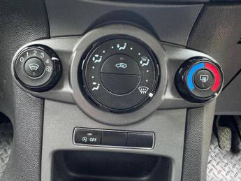 FORD FIESTA VAN 1.5 TDCi ECOnetic Panel Van 3dr