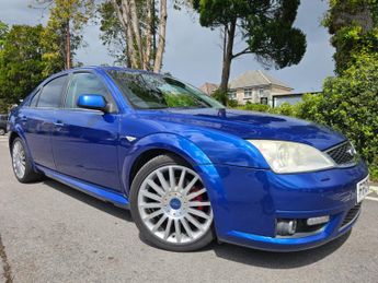 FORD MONDEO 3.0 ST-220