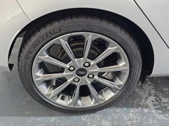 FORD FIESTA 1.0T EcoBoost MHEV Titanium Euro 6 (s/s) 5dr