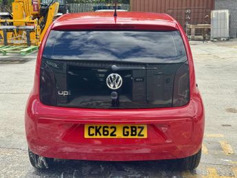 VOLKSWAGEN UP! 1.0 Take up!