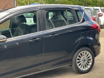 FORD B-MAX 1.6 Titanium