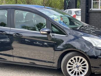 FORD B-MAX 1.6 Titanium