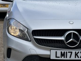 MERCEDES-BENZ A CLASS 1.5 A180d Sport