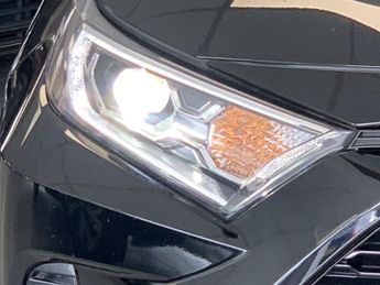 TOYOTA RAV4 2.5 VVT-h Black Edition