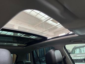 VOLKSWAGEN TIGUAN 2.0 TSI R-Line Tech DSG 4Motion Euro 6 (s/s) 5dr